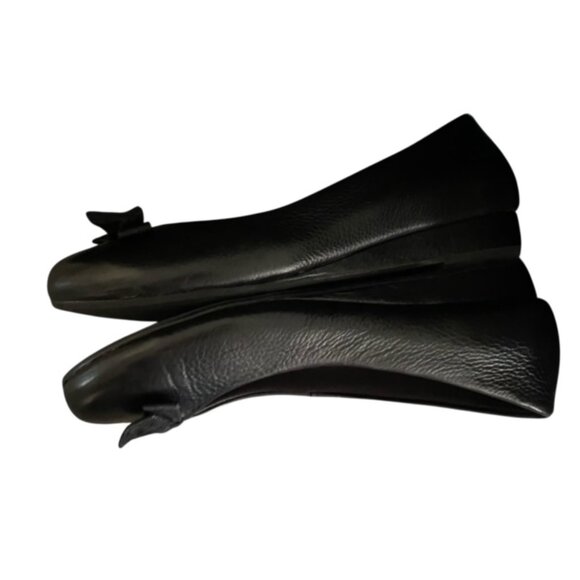 Vionic Lydia Black Leather Bow Wedge 10 - Picture 3 of 7